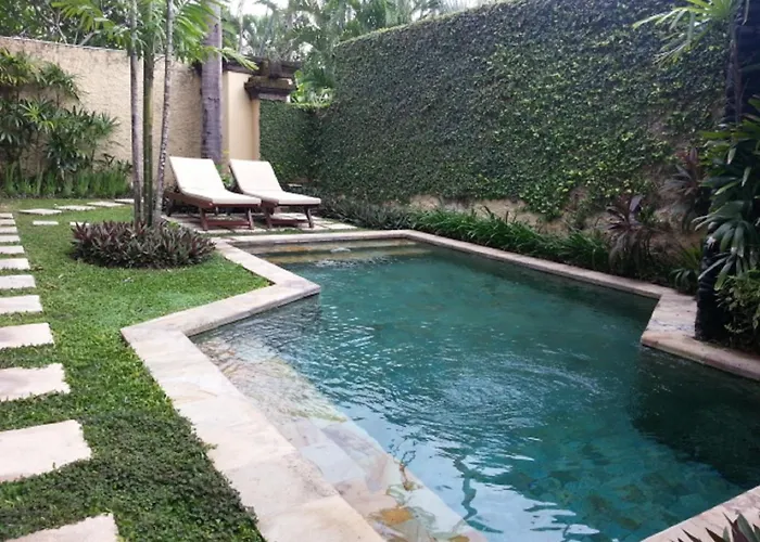 Villa Bay